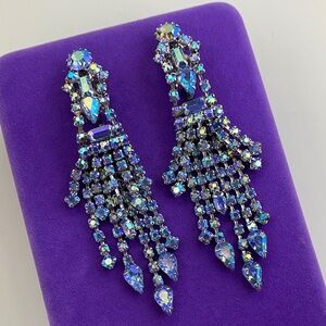 💛 Vintage Continental Blue Aurora Borealis Crystal Chandelier Clip Ons | Glam